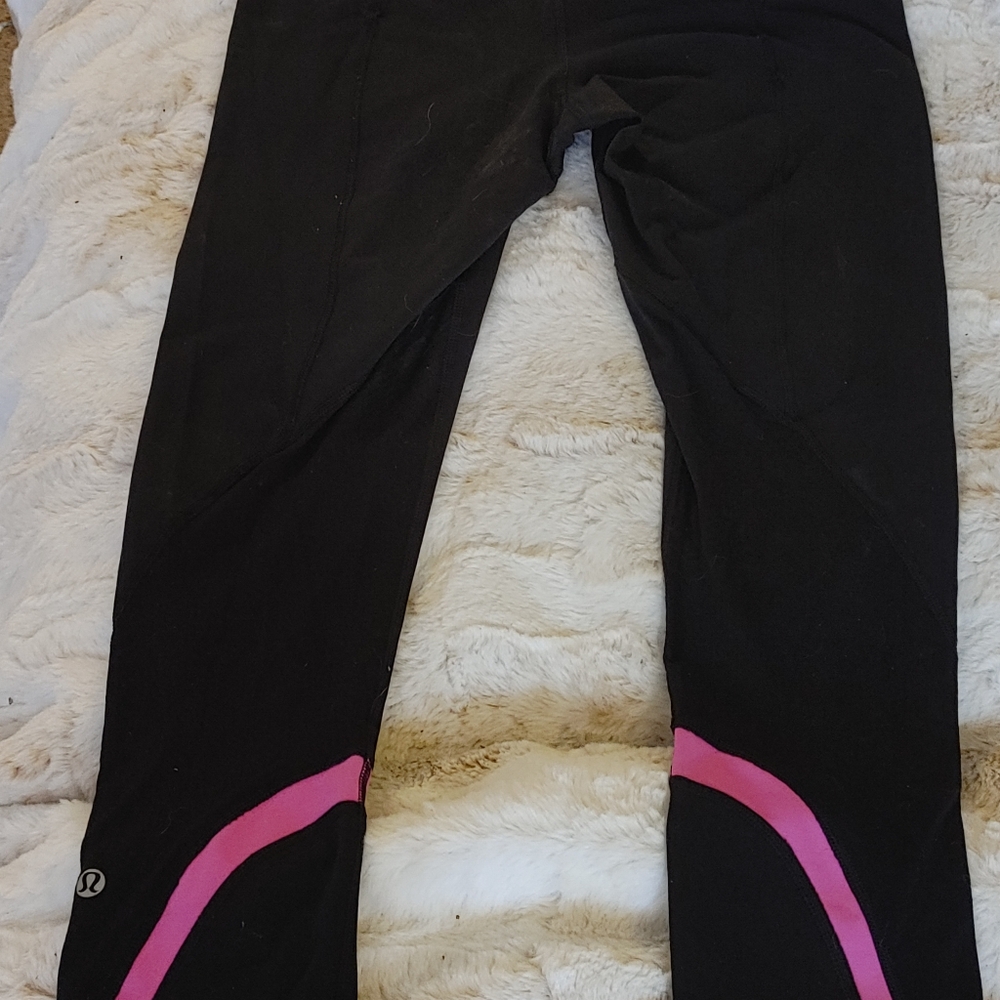 Lululemon black and pink leggings